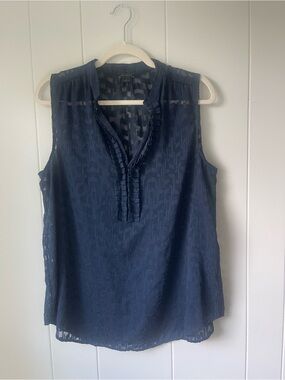 Ann Taylor Navy Sleeveless Ruffle Trim V-Neck Camisole